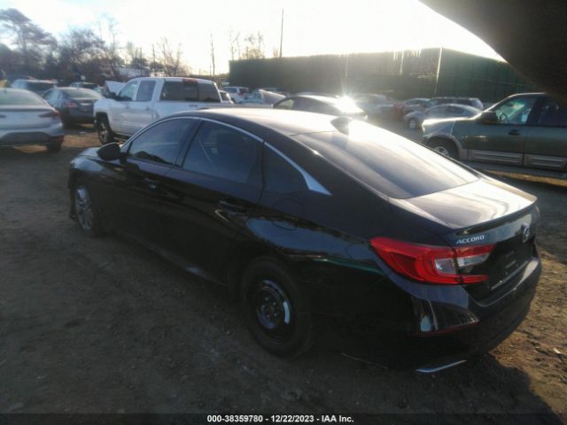 Photo 2 VIN: 1HGCV1F1XJA176426 - HONDA ACCORD 