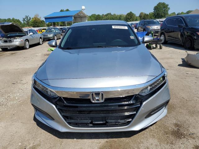 Photo 4 VIN: 1HGCV1F1XJA188222 - HONDA ACCORD LX 