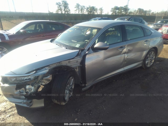 Photo 5 VIN: 1HGCV1F1XJA202782 - HONDA ACCORD SEDAN 