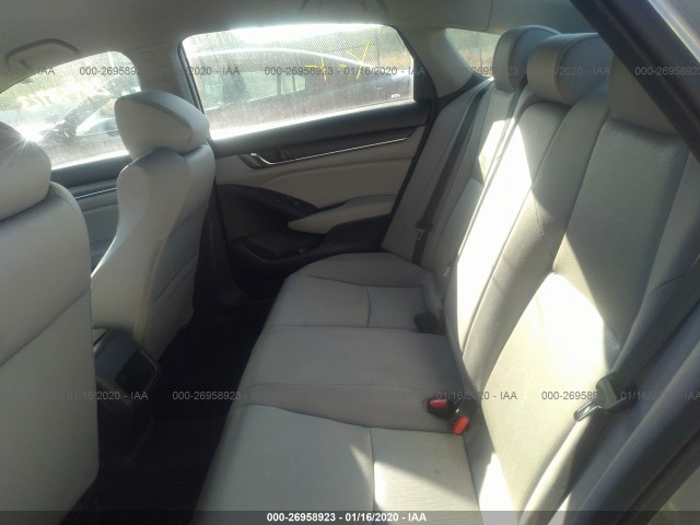 Photo 7 VIN: 1HGCV1F1XJA202782 - HONDA ACCORD SEDAN 