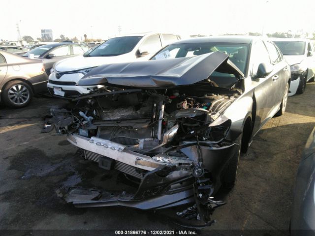 Photo 1 VIN: 1HGCV1F1XJA227777 - HONDA ACCORD SEDAN 