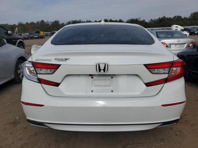 Photo 5 VIN: 1HGCV1F1XJA231800 - HONDA ACCORD 