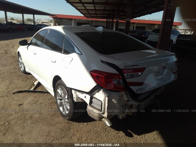 Photo 2 VIN: 1HGCV1F1XJA231831 - HONDA ACCORD SEDAN 