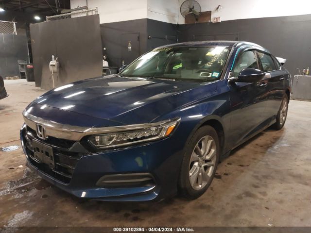 Photo 1 VIN: 1HGCV1F1XJA233658 - HONDA ACCORD 