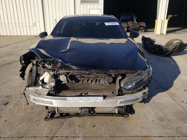 Photo 4 VIN: 1HGCV1F1XJA238116 - HONDA ACCORD 