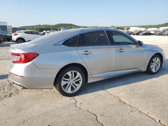 Photo 2 VIN: 1HGCV1F1XKA077817 - HONDA ACCORD LX 