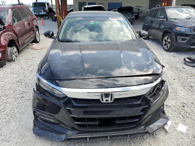 Photo 4 VIN: 1HGCV1F1XKA089790 - HONDA ACCORD LX 