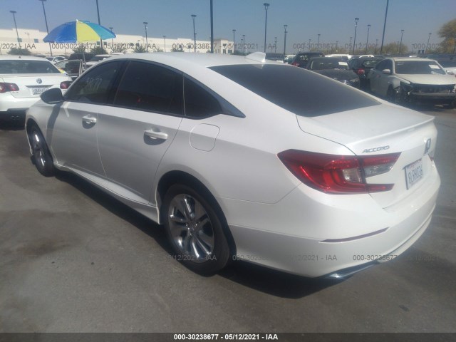 Photo 2 VIN: 1HGCV1F1XKA134825 - HONDA ACCORD SEDAN 