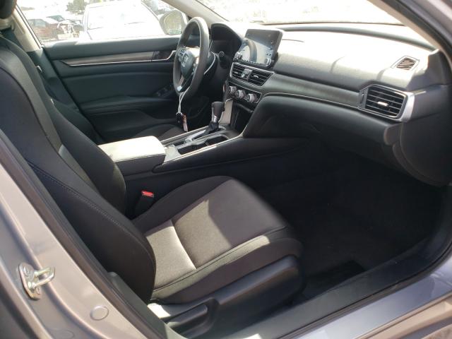 Photo 4 VIN: 1HGCV1F1XKA173883 - HONDA ACCORD LX 