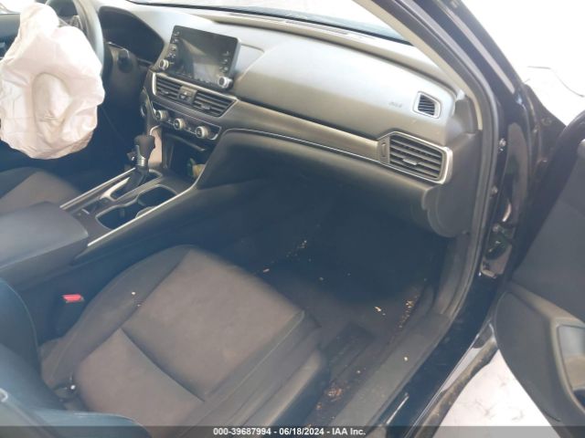 Photo 4 VIN: 1HGCV1F1XLA016954 - HONDA ACCORD 