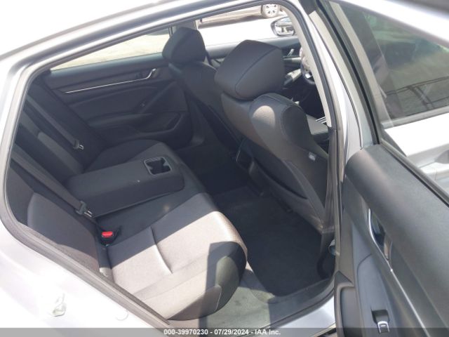 Photo 7 VIN: 1HGCV1F1XLA111613 - HONDA ACCORD 