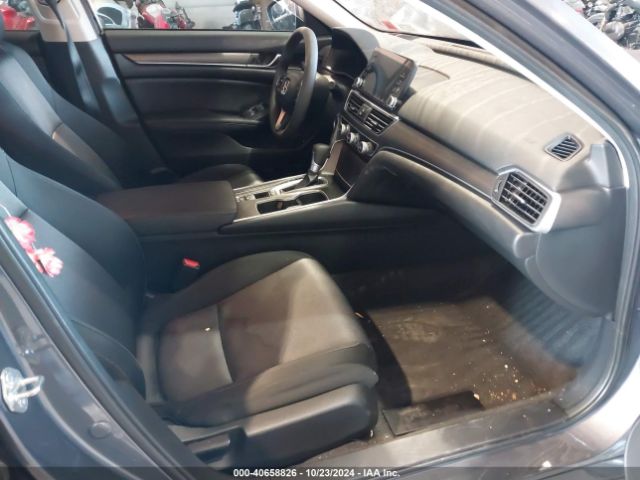 Photo 4 VIN: 1HGCV1F1XLA128251 - HONDA ACCORD 