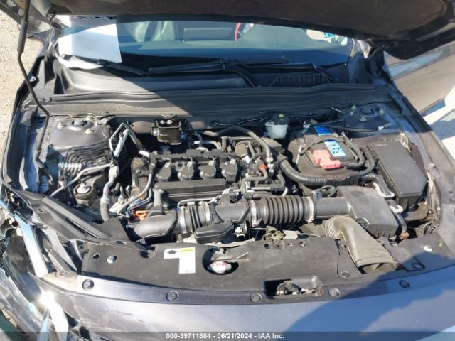 Photo 9 VIN: 1HGCV1F1XMA018415 - HONDA ACCORD 