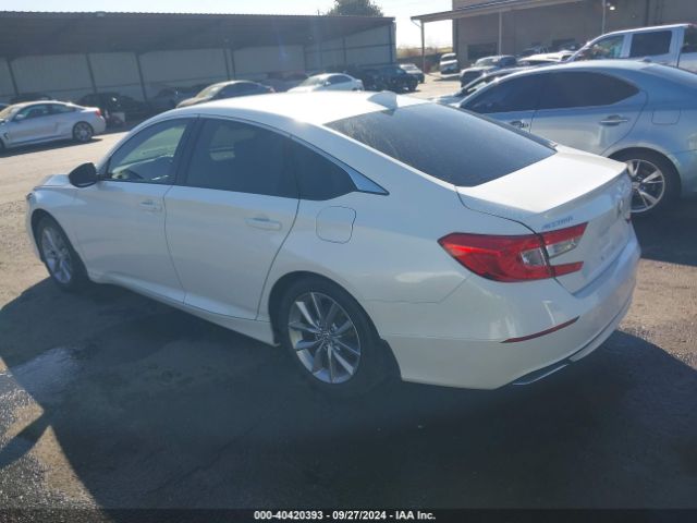 Photo 2 VIN: 1HGCV1F1XMA114111 - HONDA ACCORD 