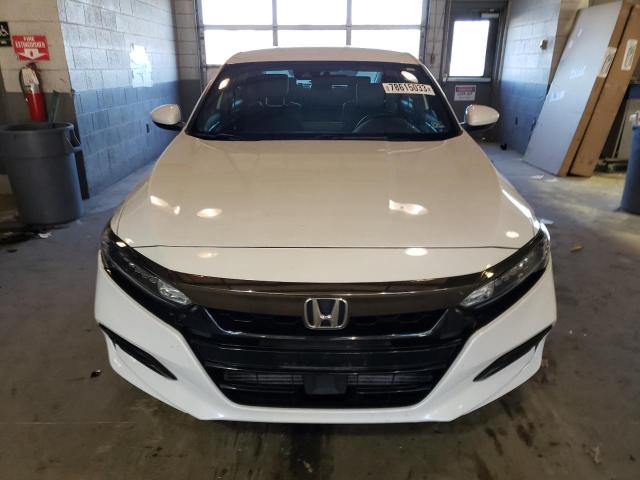 Photo 4 VIN: 1HGCV1F30JA051792 - HONDA ACCORD 