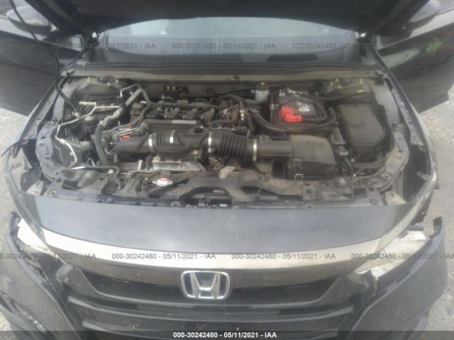 Photo 9 VIN: 1HGCV1F30JA068186 - HONDA ACCORD SEDAN 