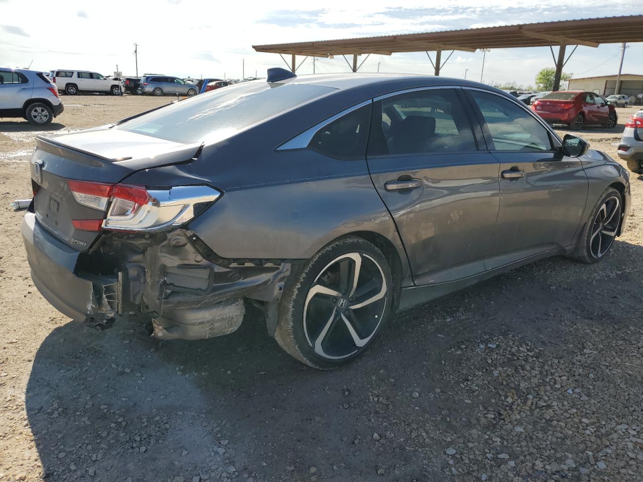 Photo 2 VIN: 1HGCV1F30JA132341 - HONDA ACCORD 