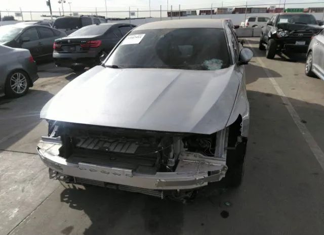 Photo 5 VIN: 1HGCV1F30JA167414 - HONDA ACCORD 