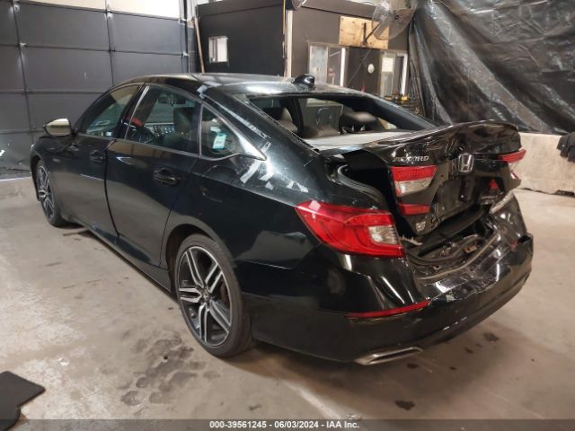 Photo 2 VIN: 1HGCV1F30JA188022 - HONDA ACCORD 