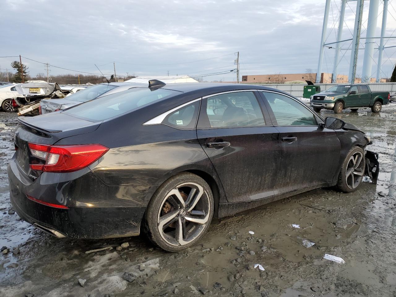 Photo 2 VIN: 1HGCV1F30KA045461 - HONDA ACCORD 