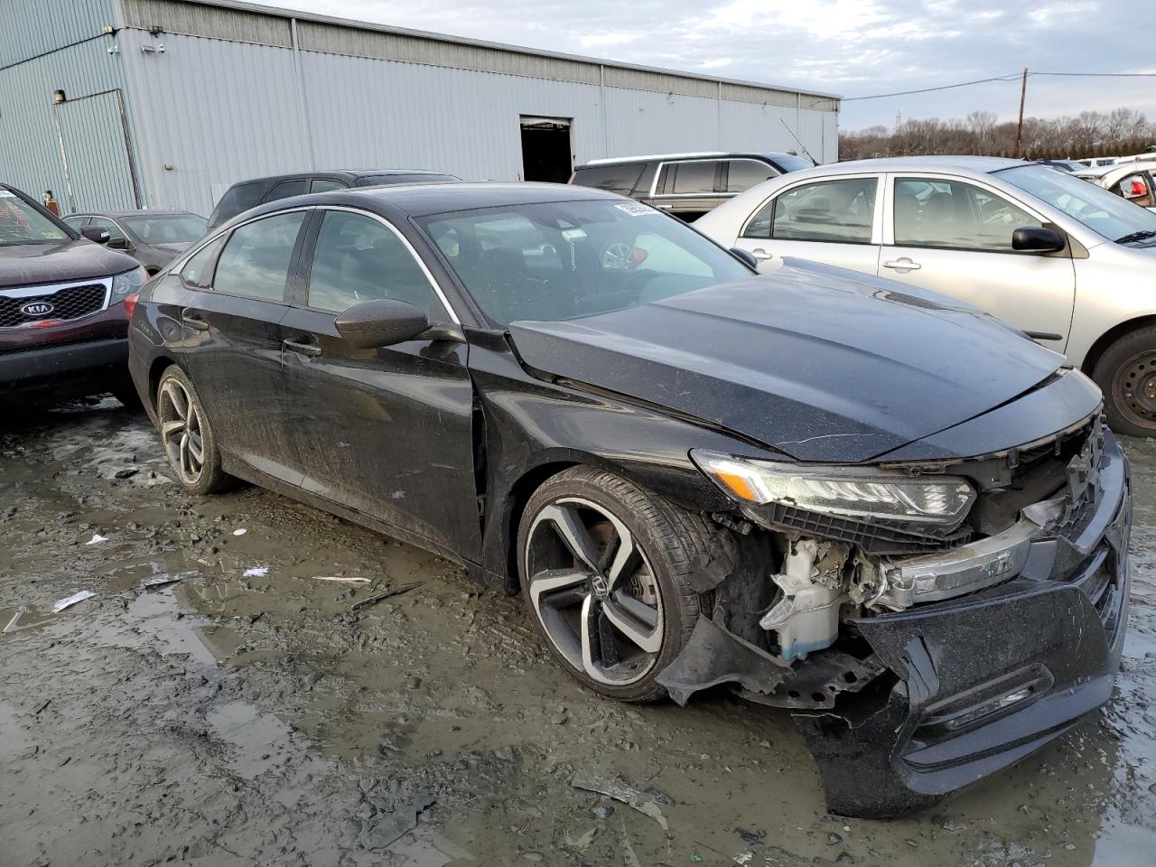 Photo 3 VIN: 1HGCV1F30KA045461 - HONDA ACCORD 