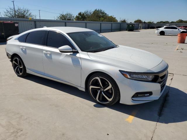 Photo 3 VIN: 1HGCV1F30KA111717 - HONDA ACCORD SPO 