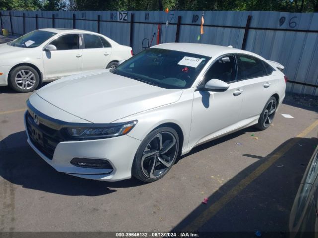 Photo 1 VIN: 1HGCV1F30KA131529 - HONDA ACCORD 