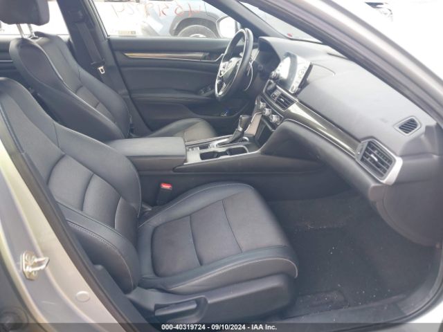 Photo 4 VIN: 1HGCV1F30KA138299 - HONDA ACCORD 