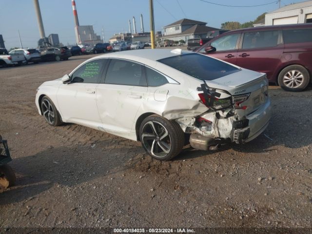 Photo 2 VIN: 1HGCV1F30LA041329 - HONDA ACCORD 