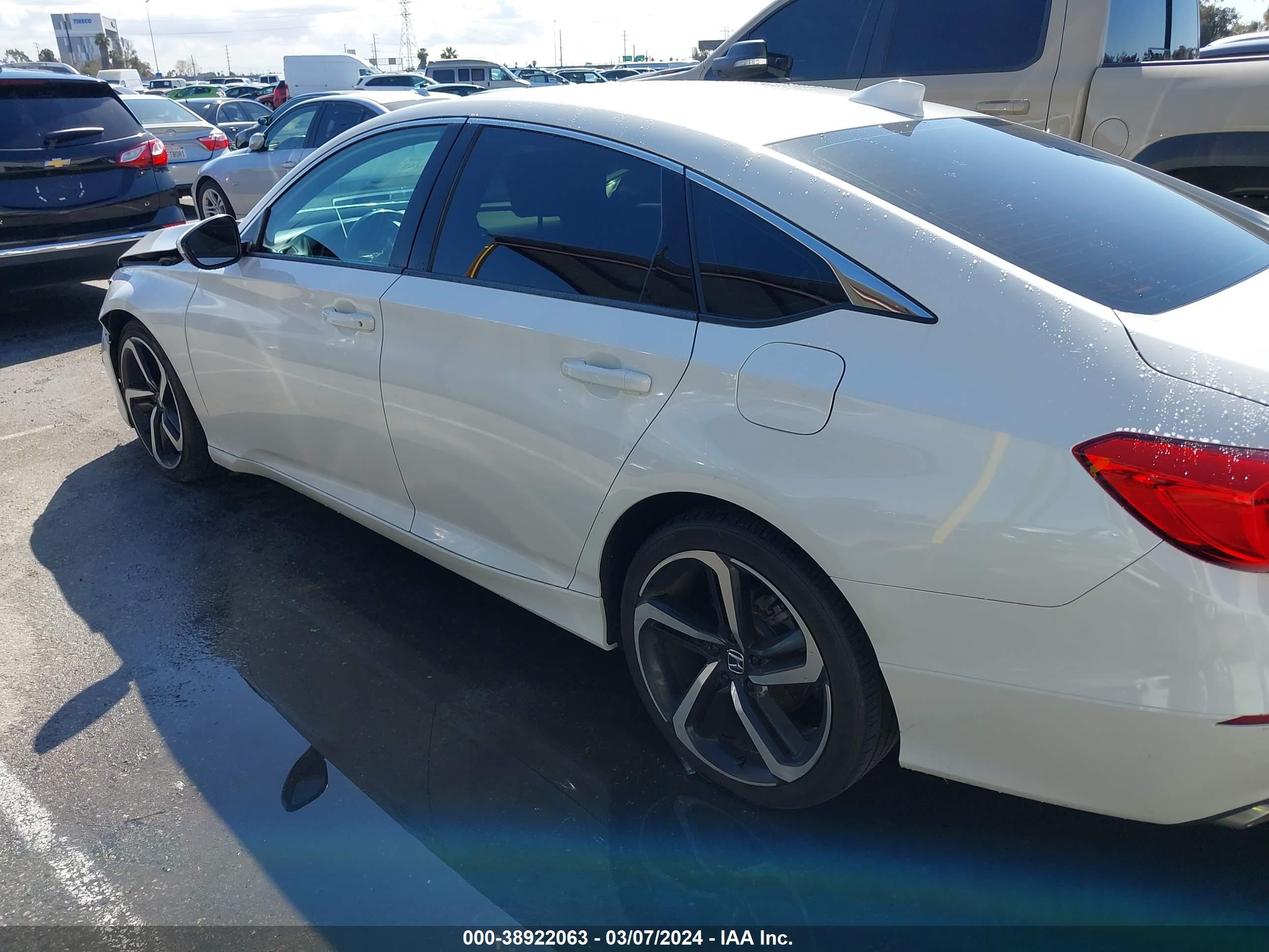 Photo 13 VIN: 1HGCV1F30LA042562 - HONDA ACCORD 