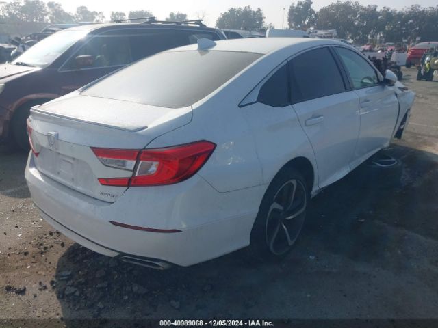 Photo 3 VIN: 1HGCV1F30LA042562 - HONDA ACCORD 