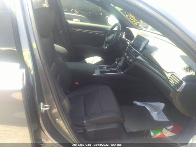 Photo 4 VIN: 1HGCV1F30LA066943 - HONDA ACCORD SEDAN 