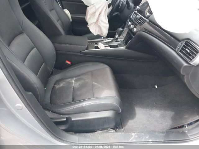 Photo 4 VIN: 1HGCV1F30LA084794 - HONDA ACCORD 