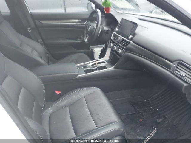 Photo 4 VIN: 1HGCV1F30LA090255 - HONDA ACCORD 