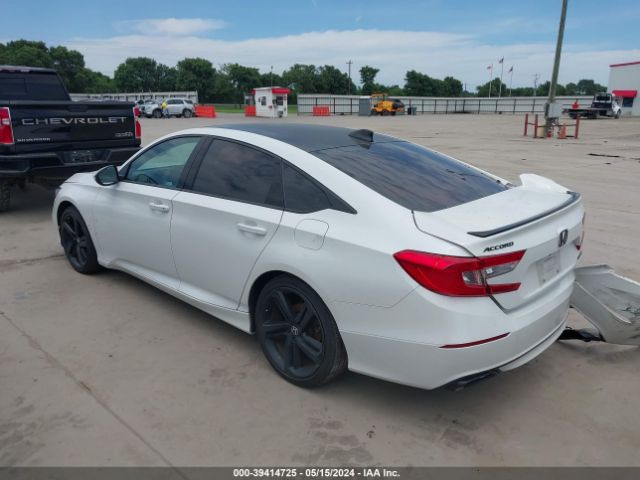 Photo 2 VIN: 1HGCV1F30LA094807 - HONDA ACCORD 