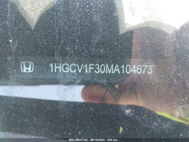 Photo 8 VIN: 1HGCV1F30MA104673 - HONDA ACCORD 