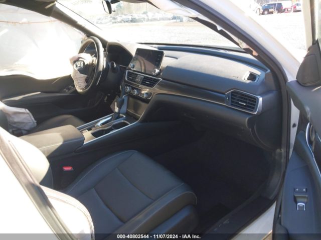 Photo 4 VIN: 1HGCV1F30NA106652 - HONDA ACCORD 