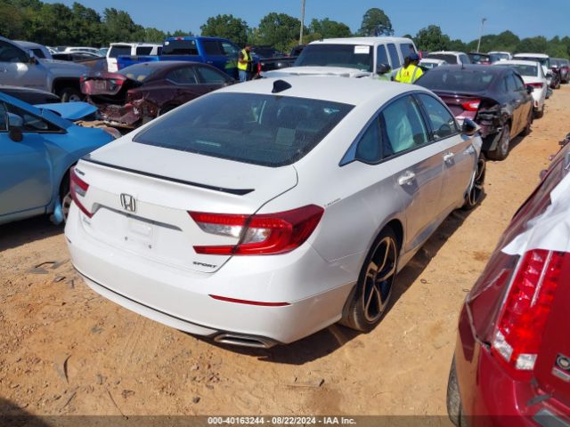 Photo 3 VIN: 1HGCV1F30NA112144 - HONDA ACCORD 