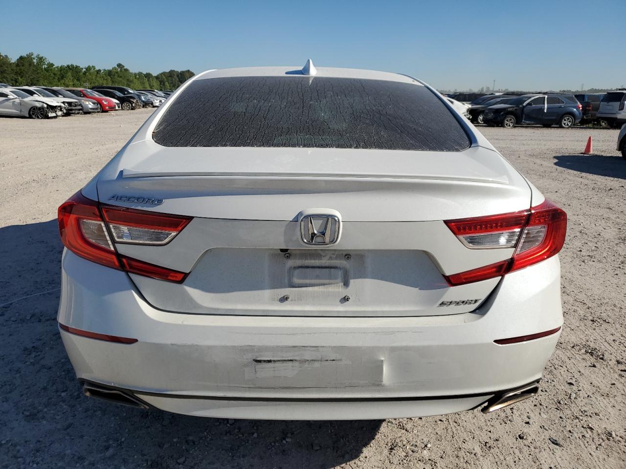 Photo 5 VIN: 1HGCV1F31JA020177 - HONDA ACCORD 