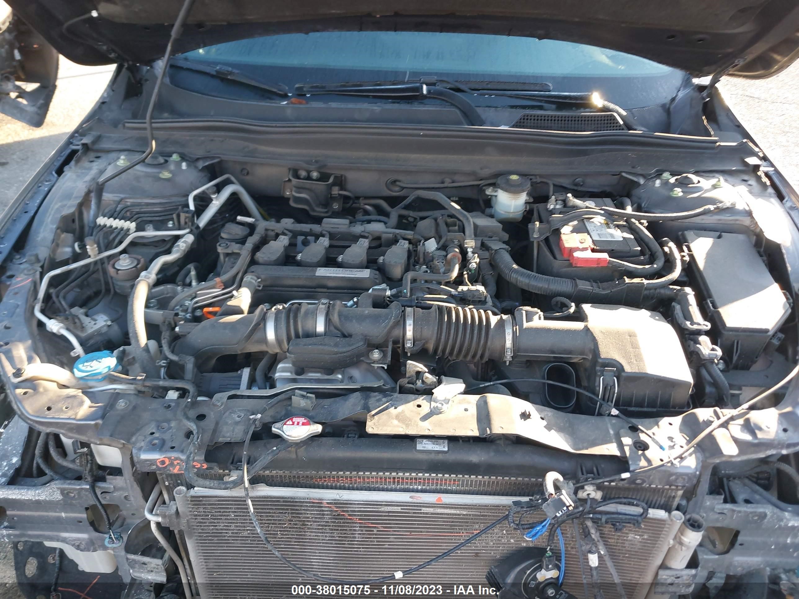 Photo 9 VIN: 1HGCV1F31JA022320 - HONDA ACCORD 