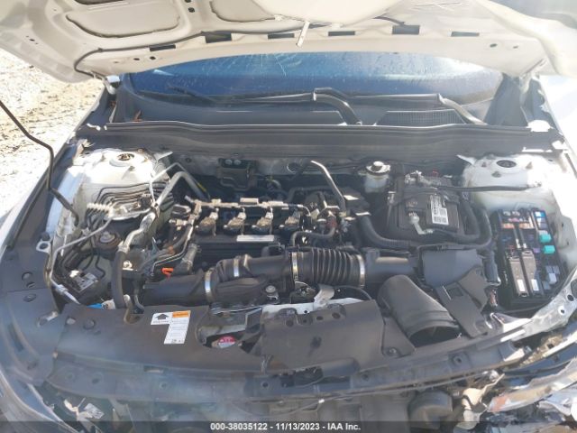 Photo 9 VIN: 1HGCV1F31JA023967 - HONDA ACCORD 