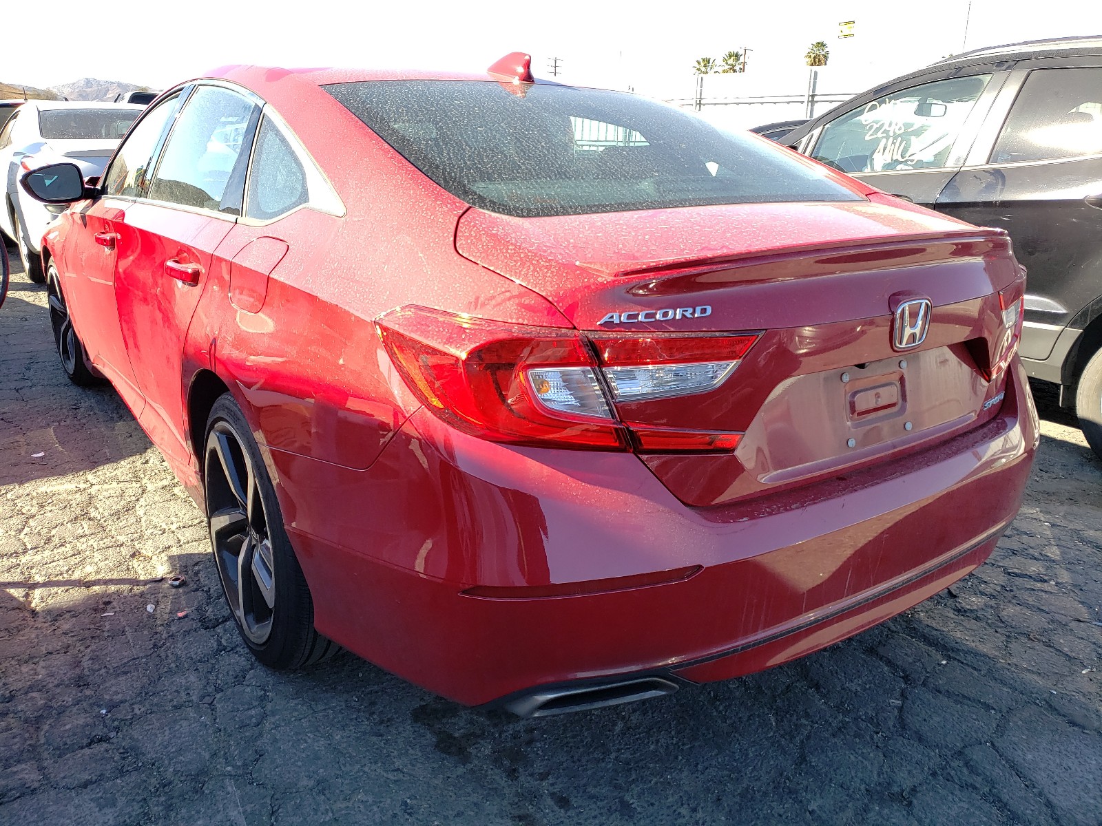 Photo 2 VIN: 1HGCV1F31JA073672 - HONDA ACCORD SPO 