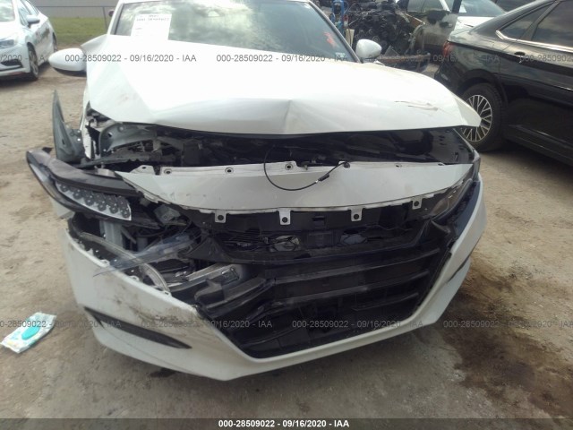 Photo 5 VIN: 1HGCV1F31JA082114 - HONDA ACCORD SEDAN 