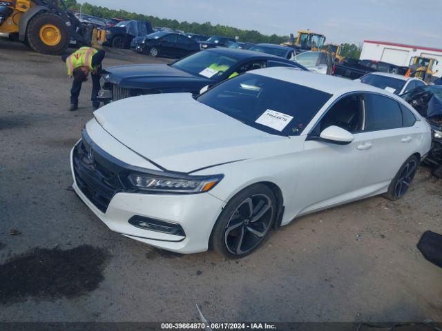 Photo 1 VIN: 1HGCV1F31JA102393 - HONDA ACCORD 