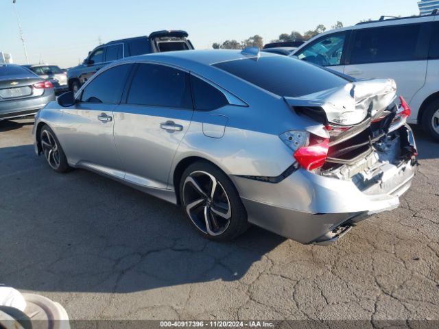 Photo 2 VIN: 1HGCV1F31JA209900 - HONDA ACCORD 