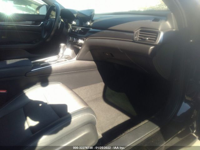 Photo 4 VIN: 1HGCV1F31JA215342 - HONDA ACCORD SEDAN 