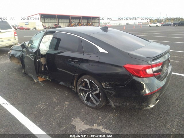 Photo 2 VIN: 1HGCV1F31JA225577 - HONDA ACCORD 