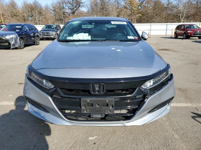 Photo 4 VIN: 1HGCV1F31KA009519 - HONDA ACCORD 