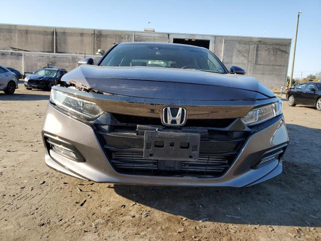 Photo 4 VIN: 1HGCV1F31KA137551 - HONDA ACCORD 