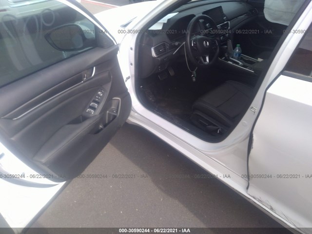 Photo 4 VIN: 1HGCV1F31KA173627 - HONDA ACCORD SEDAN 